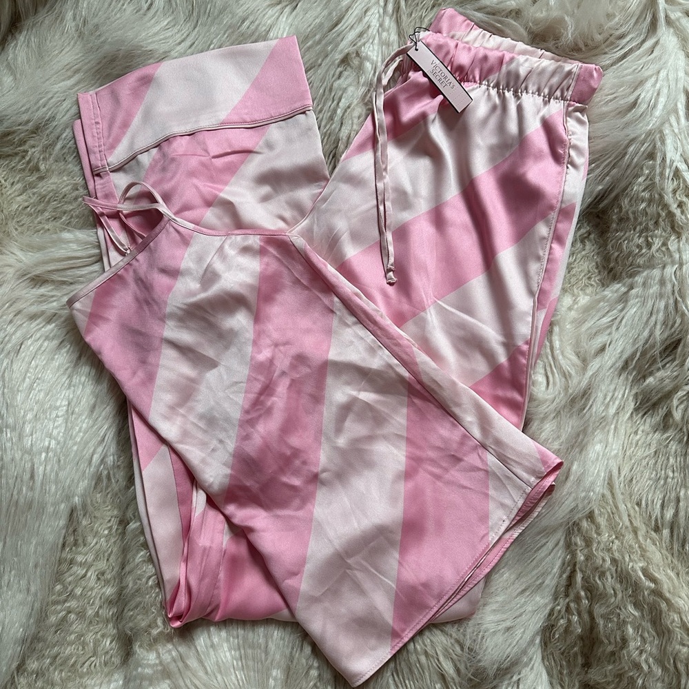 VS pink stripe PJ set